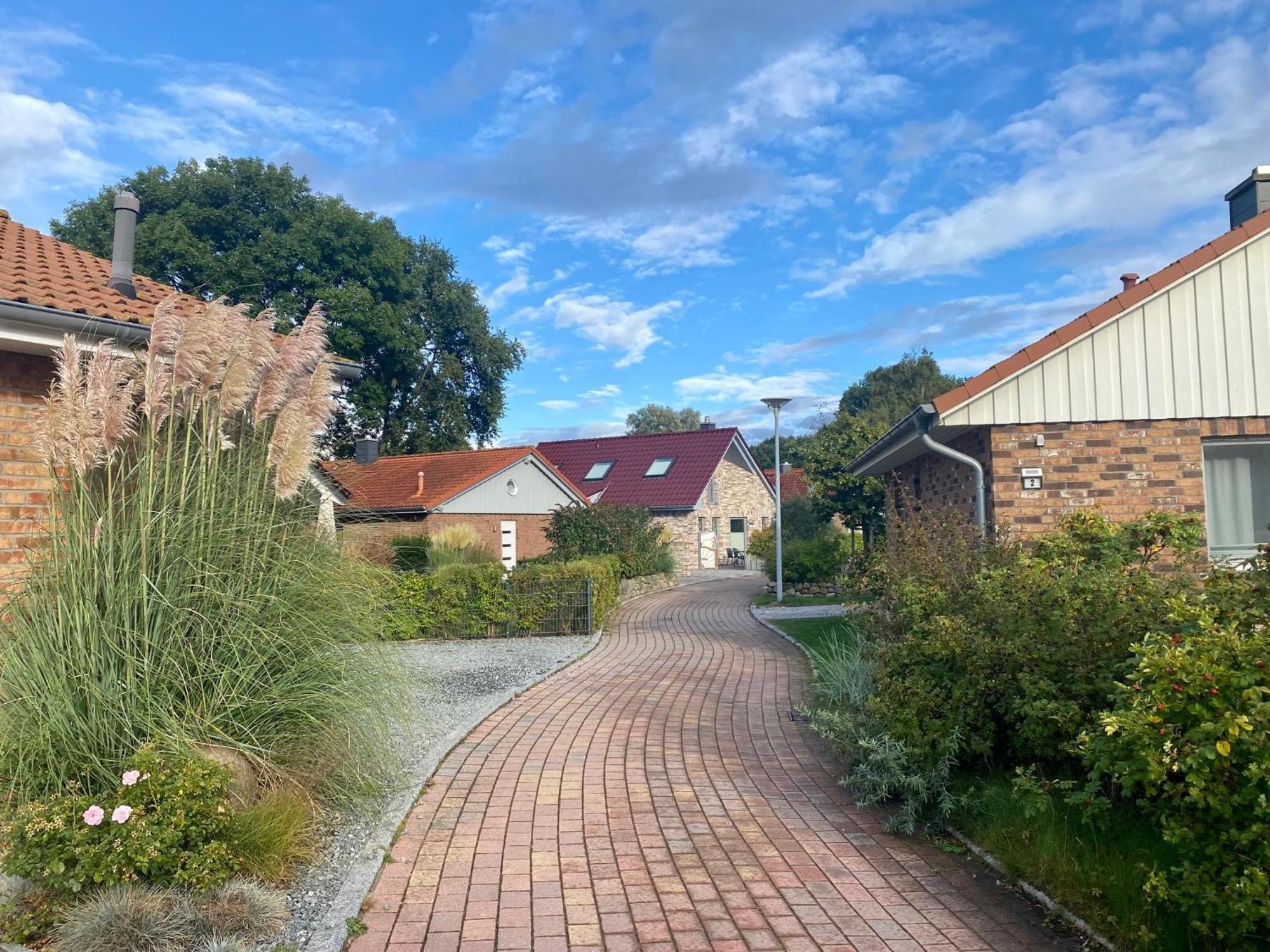 Feriendorf Suedstrand Haus 48 Пелцерхакен Екстериор снимка
